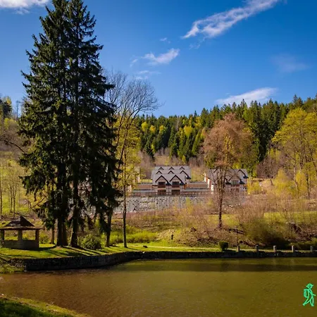 Flora I Sauna, Black Hill, Myweek *