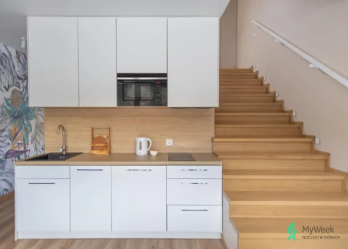 Flora I Sauna, Black Hill, Myweek 度假居