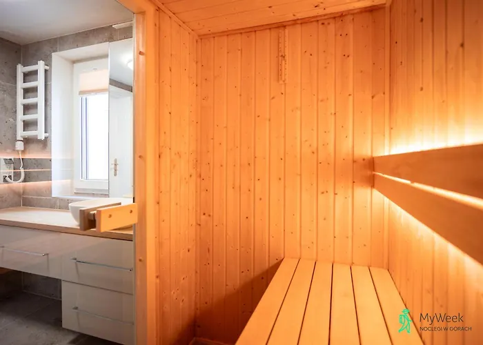 Flora I Sauna, Black Hill, Myweek 度假居