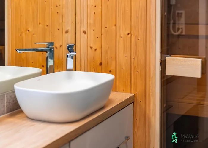 Flora I Sauna, Black Hill, Myweek * Duszniki Zdrój